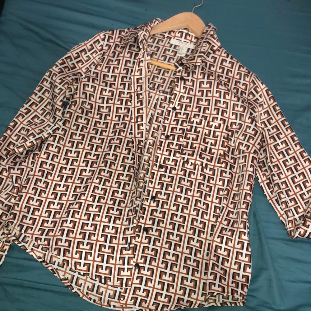 Button Down brown/black/tan shirt very elegant